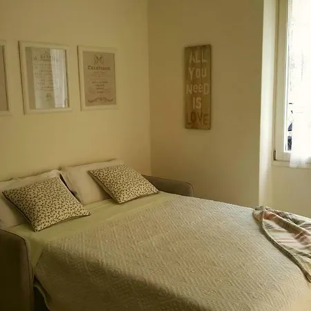 Holiday home Il Nido Brunate